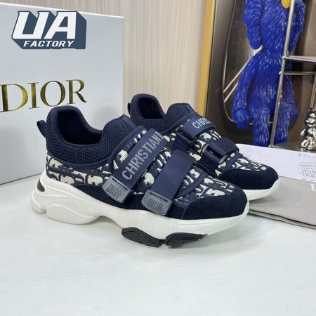 DIOR D-WANDER SNEAKER DEEP BLUE DIOR OBLIQUE TECHNICAL FABRIC - CD101
