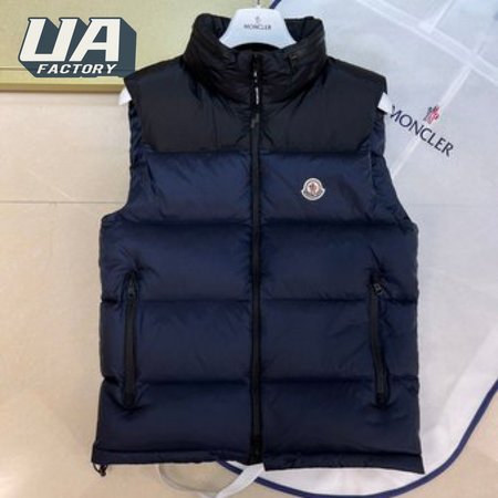 Moncler Men Ophrys Logo-Appliqu