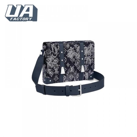 trunk messenger monogram canvas lmb025