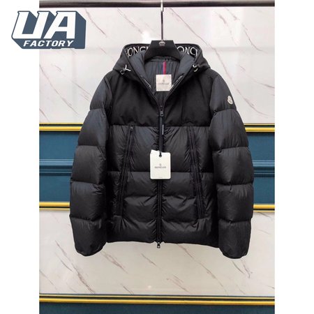 Moncler Montclar Down Jacket MC330183