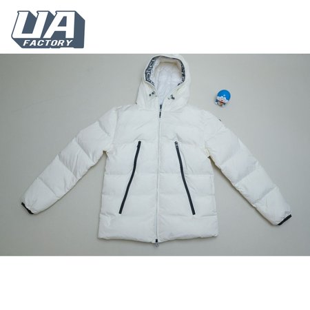 Moncler 2020 Down Jacket MC330071