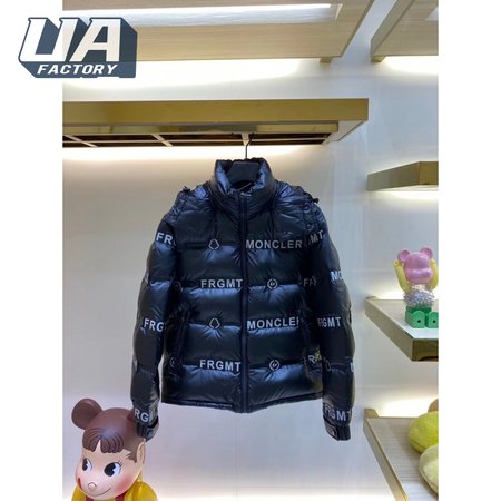 Moncler 2020 Down Jacket MC330086