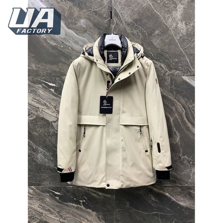 Moncler Down Jacket MC330117