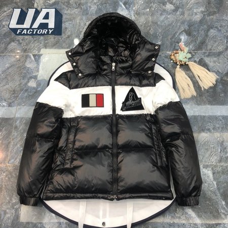 Moncler Gary Down Jacket MC330072