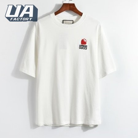 GUCCI Strawberry T-Shirt - GC0103