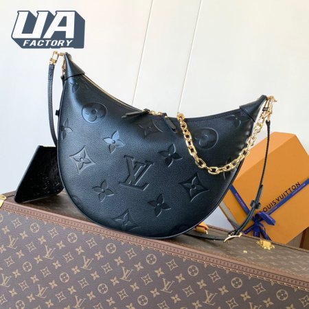 Loop Hobo Black M46725