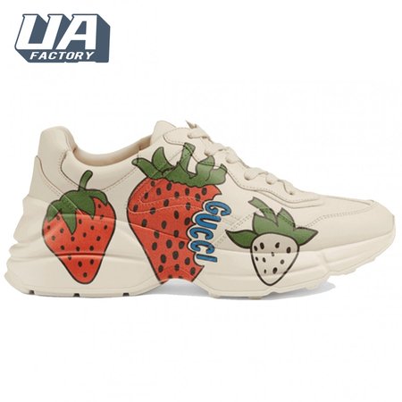GUCCI RHYTON SNEAKER WITH STRAWBERRY