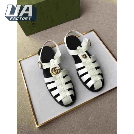 GUCCI SANDAL WITH DOUBLE G - SDG008